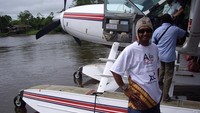 Pesawat Cessna yang mengantarkan kami ke Sentani