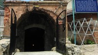 Pintu masuk ke Lobang Tambang Mbah Soero