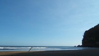 Pantai Jonggring Seloka