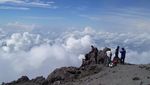 Gaharnya Merapi dan Ramah Tamahnya Yogyakarta