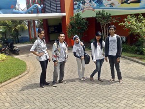 Goes to Water Park
