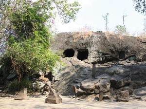 Gua Selomangleng, Pelarian Putri Mahkota