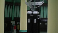 Tugu Khatulistiwa yang sebenarnya
