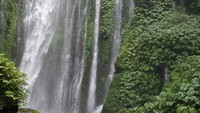 Air Terjun Tiu Kelep