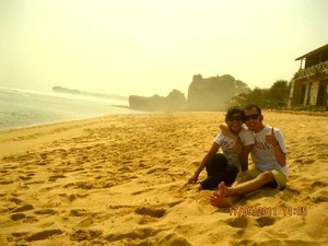 Indahnya Pantai Pasir Putih di Jogja