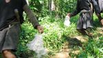 Keluar Cibeo (Baduy Dalam) Menuju Kaduketuk (Baduy Luar)