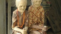 Patung Tao-Tao Besar, harga Rp. 3.000.000 (tiga juta rupiah) untuk 2 (dua) patung.