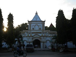 Kota Persinggahan Para Raja - Sumenep