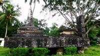 Kuburan Batu di Anakalang