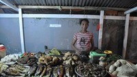 Pedagang pasar Malam