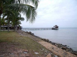 Liburan Lengkap di Pantai Lagoi, Kepulauan Riau