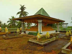 Makam Yang Dipertuan Muda Riau I dan II