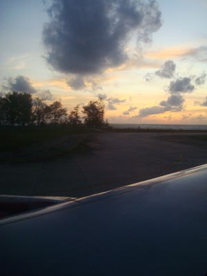 Malam Panas di Phuket, Thailand