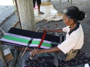 Maubesi, desa Pengrajin Tenun Ikat di NTT