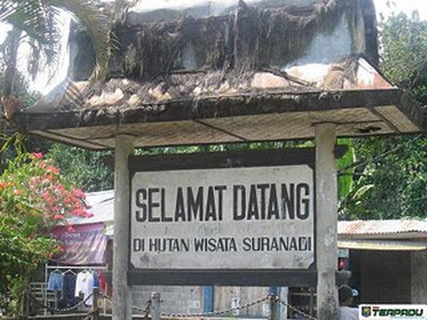 Melihat Kekayaan Taman Wisata Alam Suranadi, Lombok