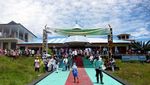Menari Sawat di Bandara Fak-Fak