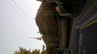 tangga kanan akses ke cablecar stn,terlihat N Seoul Tower dari kejauhan