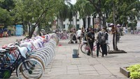 Sepeda Onthel yang dapat di sewa di pelataran depan Museum Fatahillah