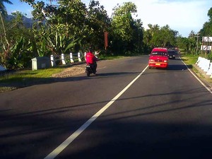 Mengintip Sekilas Ambon dari Balik Jendela Angkot