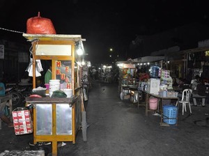 Menikmati Kuliner Malam di Kampung Solor, Kupang