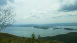 Menikmati Pesona Danau Sentani Dari Bukit Makatur, Merasakan Romantisme Mac Arthur