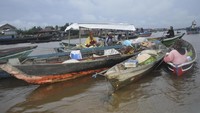 aneka ragam buah yg dijual