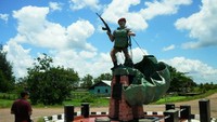 Tugu LB Moerdani