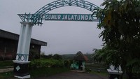 Gerbang ke Sumur Jalatunda