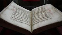 Al-Quran yang ditulis tangan oleh Sultan Abdurrahman