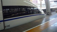 Kereta Peluru Tianjin Beijing