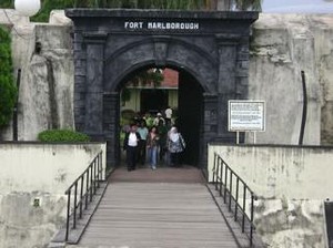Objek Wisata Sejarah Fort Marlborough