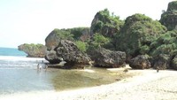 Pantai Siung (Reyna Cieliq/detiktravel)