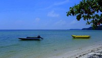 Banana boat dengan speed boatnya