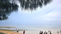 Suasana Pantai Toronipa Kendari