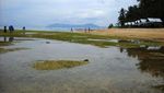 Pantai Toronipa Kendari Pelepas Lelah