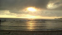 Sunset yang menggoda di pantai Ngliyep (cerita-desa-deby.blogspot.com)