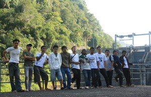 Perjalanan ke Air Terjun Ponot