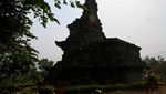 Pesona Candi Arimbi