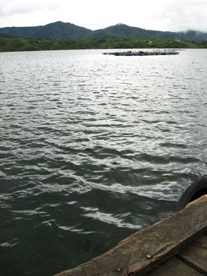 Pesona Danau Kembar