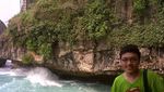 Pesona indah Suluban Beach