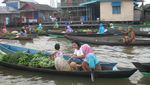 Pesona Sungai di Kota Seribu Sungai