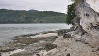 Indahnya Pemandangan Laut Pulau Kepa
