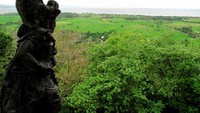 Pemandangan dari atas bukit