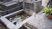 Makam rocker Jim Morrison (wikipedia)