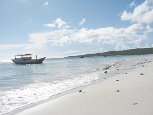 Saat Pasir Terasa Begitu Suci