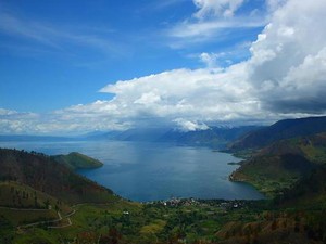 Saatnya Melirik Geopark Toba