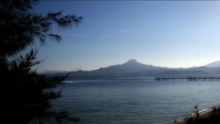 Melihat dari kejauhan Gunung Kabaena