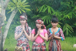 Saling Banting Saat Mepantigan