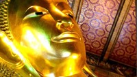 Golden Budha di Wat Phoo