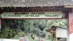 Sensasi Alami di Air Terjun Tikalong, Kalimantan Barat